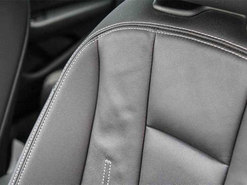 Used 2023 Audi A4 2.0T Premium w/ Convenience Package image 25