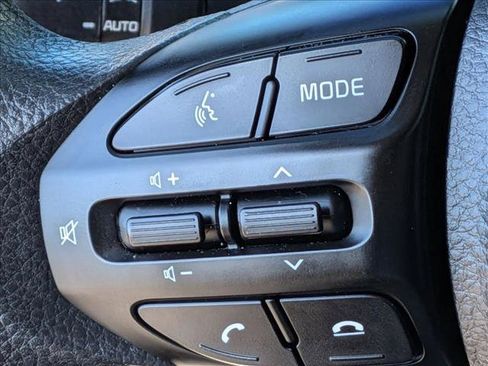 Used 2023 Kia Rio LX FWD image 9