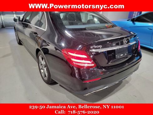 Used 2017 Mercedes-Benz E 300 E 300 image 4