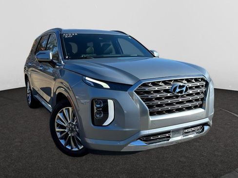 Used 2020 Hyundai Palisade Limited image 1