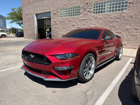 Used 2021 Ford Mustang GT w/ Equipment Group 301A RWD image 1