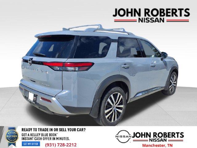 Used 2024 Nissan Pathfinder Platinum FWD image 18