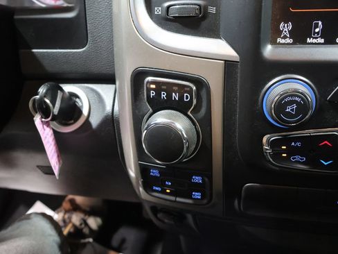 Used 2017 RAM 1500 Big Horn AWD/4WD image 28