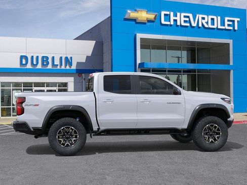 New 2026 Chevrolet Colorado ZR2 w/ Technology Package image 6