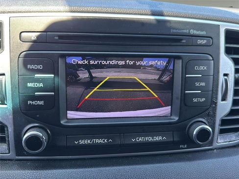 Used 2017 Kia Sportage LX AWD/4WD image 17