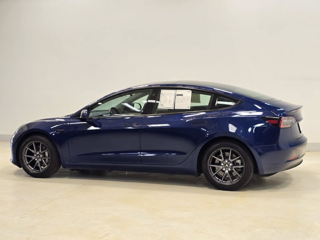 Used 2023 Tesla Model 3 Standard Range RWD image 30
