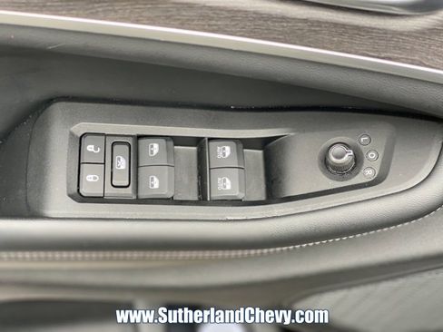 Used 2024 Jeep Grand Cherokee L Limited w/ Luxury Tech Group II image 15