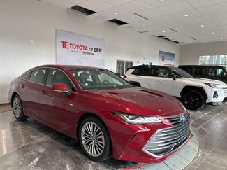 Used 2021 Toyota Avalon Limited w/ Advanced Safety Package video 1