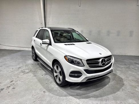 Used 2016 Mercedes-Benz GLE 350 4MATIC image 2