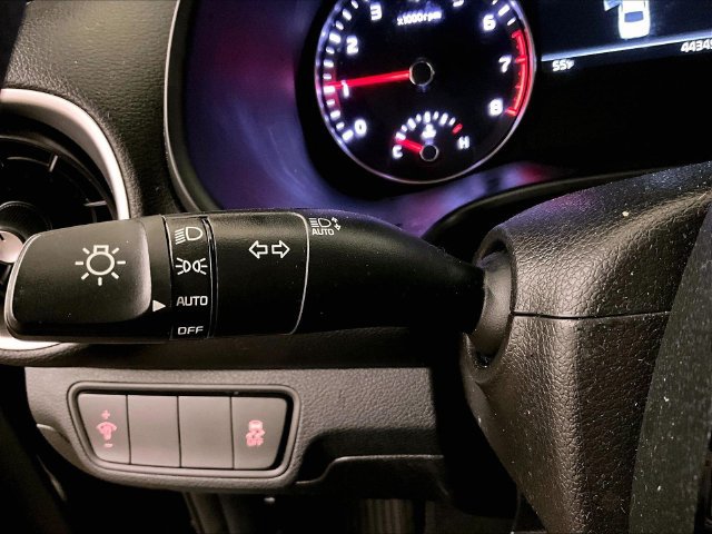 Used 2022 Kia Forte LXS FWD image 30