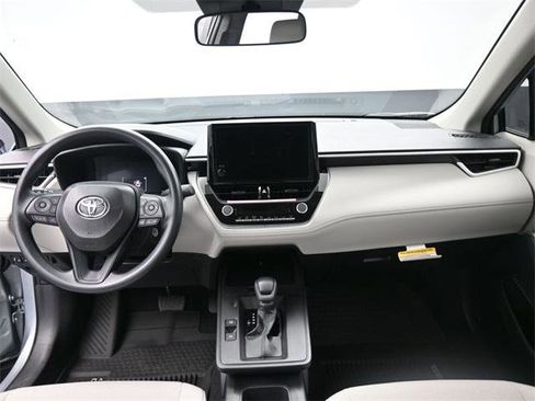 Certified 2026 Toyota Corolla Cross L image 24