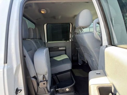 Used 2015 Ford F250 XLT AWD/4WD image 12