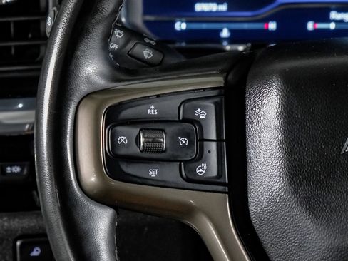 Used 2024 Chevrolet Silverado 2500 High Country w/ High Country Premium Package AWD/4WD image 17
