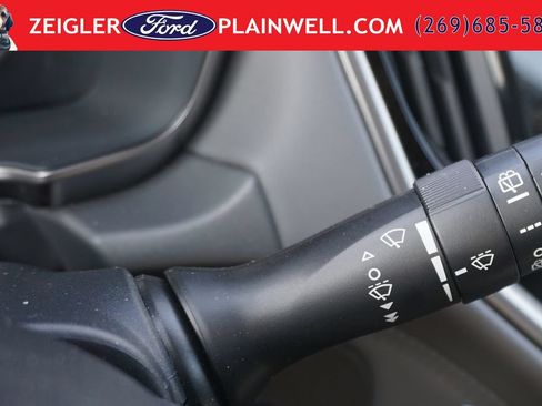 Used 2025 Subaru Outback Onyx Edition AWD/4WD image 28