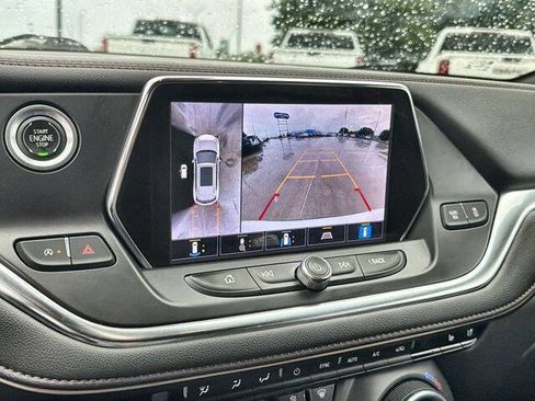 Used 2022 Chevrolet Blazer Premier w/ Enhanced Convenience Package FWD image 14