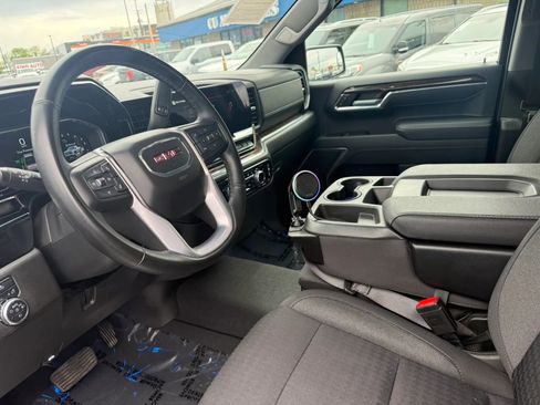 Used 2023 GMC Sierra 1500 Elevation image 7