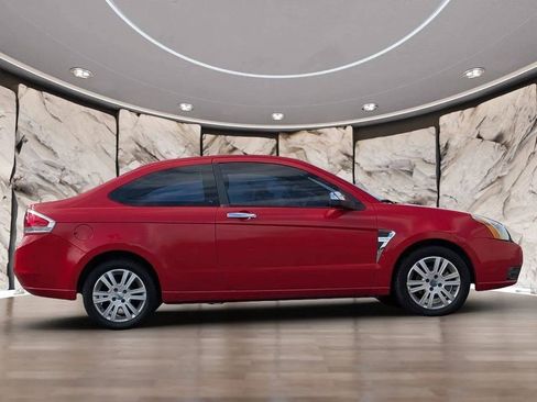 Used 2008 Ford Focus SE FWD image 15