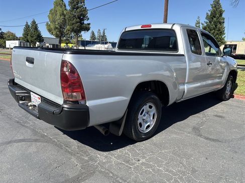 Used 2012 Toyota Tacoma 2WD Access Cab image 13