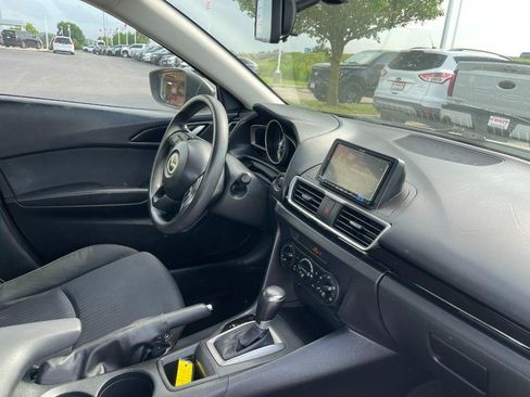 Used 2014 MAZDA MAZDA3 i Sport FWD image 2