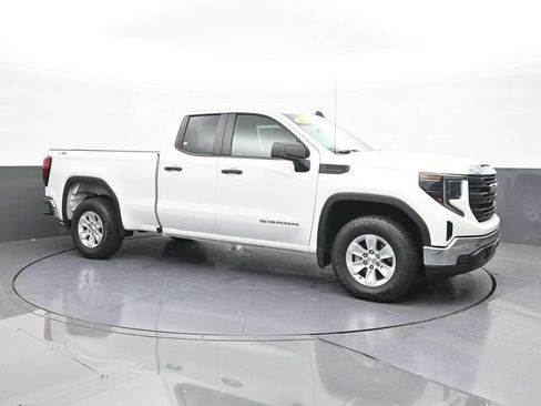 Used 2024 GMC Sierra 1500 Pro w/ Pro Value Package AWD/4WD image 18