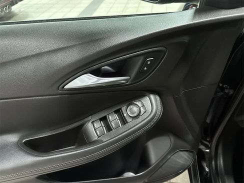 Used 2021 Buick Encore GX Preferred w/ Cold Weather Comfort Package image 22