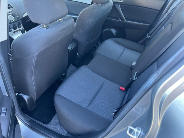 Used 2010 MAZDA MAZDA3 i Touring FWD image 7