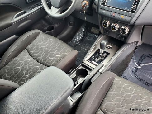 Used 2025 Mitsubishi Outlander Sport SE AWD/4WD image 32