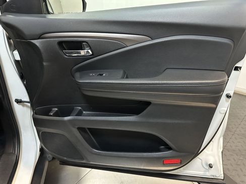 Used 2021 Honda Pilot Special Edition image 37