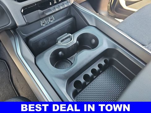 New 2026 RAM 1500 Express AWD/4WD image 23