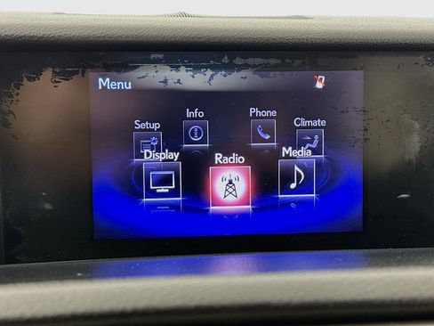 Used 2014 Lexus IS 250 4dr Sport Sdn Auto RWD image 19