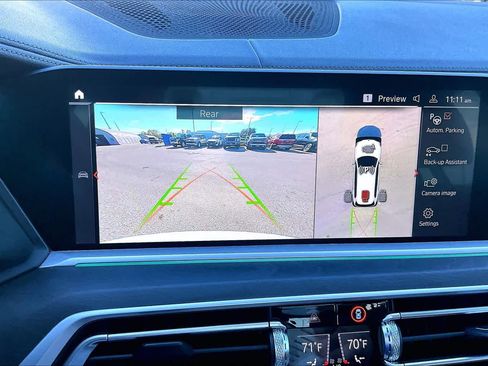 Used 2022 BMW X7 M50i image 25