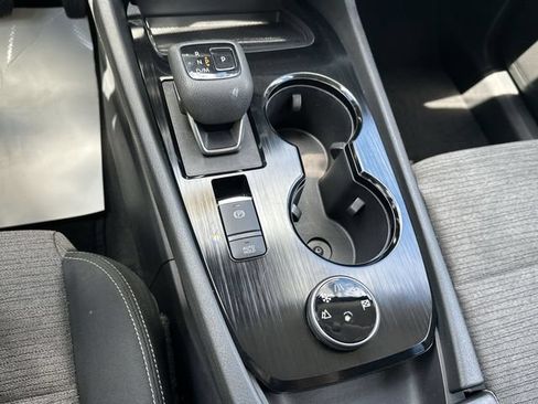 Used 2023 Nissan Rogue SV AWD/4WD image 22