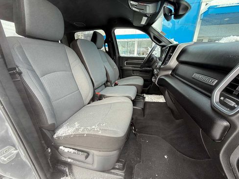 Used 2024 RAM 2500 Big Horn w/ Bed Utility Group image 39