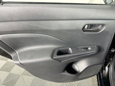 Used 2024 Nissan Versa S w/ S Plus Package image 23