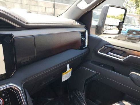New 2026 GMC Sierra 2500 Denali w/ Denali Reserve Package image 27