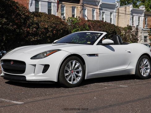 Used 2017 Jaguar F-TYPE Convertible image 20