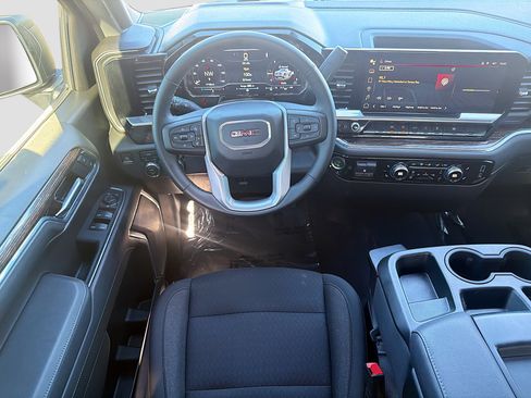 Used 2023 GMC Sierra 1500 Elevation w/ LPO, Elevation Black Package image 17