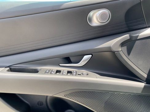 New 2026 Hyundai Elantra SE FWD image 22