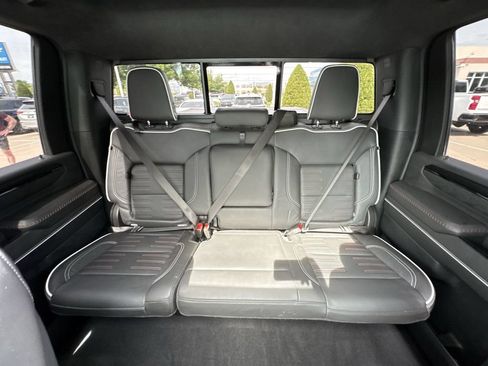 Certified 2025 GMC Sierra 2500 AT4X w/ AT4X AEV Edition AWD/4WD image 27