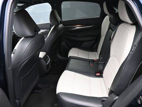 Used 2023 INFINITI QX55 Luxe w/ Cargo Package image 12