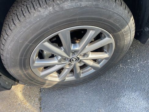 Used 2024 MAZDA CX-5 AWD 2.5 S w/ Preferred Package image 9