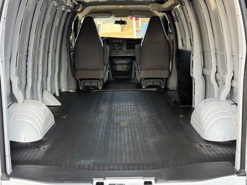 Used 2025 Chevrolet Express 2500 Extended w/ Driver Convenience Package image 34