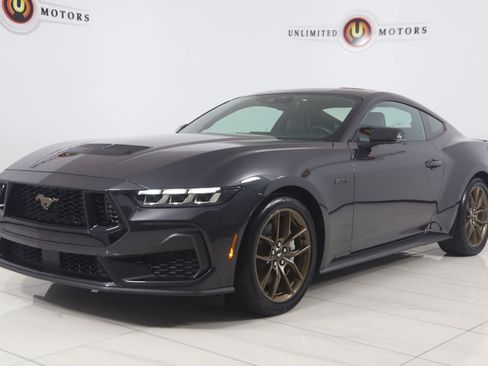 Used 2024 Ford Mustang GT Premium RWD image 5