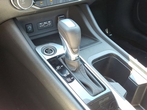 Certified 2024 Nissan Sentra SV image 17