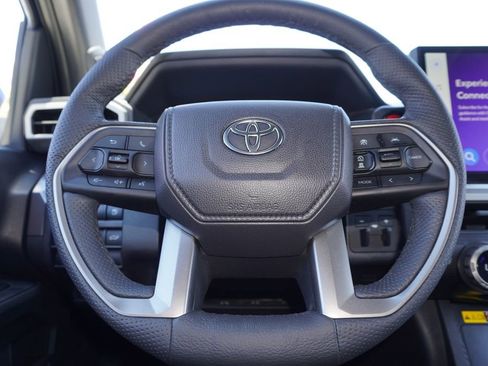 Certified 2025 Toyota Tacoma TRD Sport w/ TRD Sport Premium Package AWD/4WD image 20
