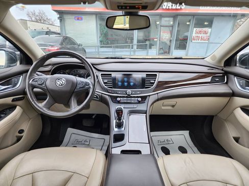 Used 2017 Buick LaCrosse Essence image 11