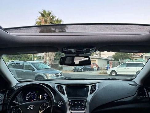 Used 2014 Hyundai Azera Limited w/ Option Group 02 image 18