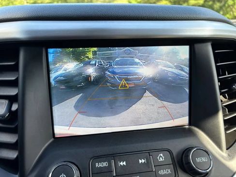 Used 2018 GMC Acadia SLT AWD/4WD image 24