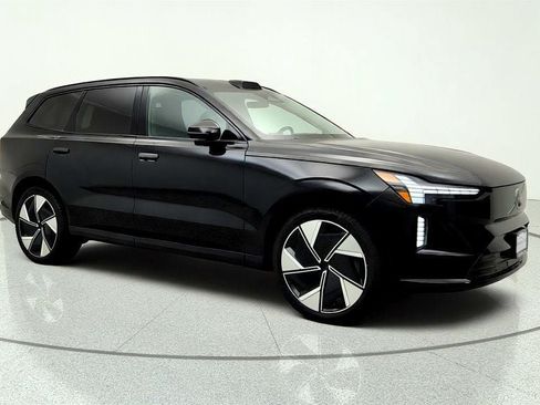 Used 2025 Volvo EX90 Ultra w/ Protection Package Premier AWD/4WD image 3