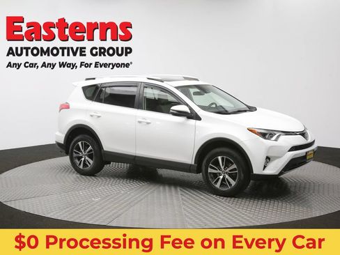 Used 2018 Toyota RAV4 XLE AWD/4WD image 50